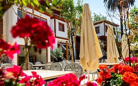 Sanctakana Boutique Hotel